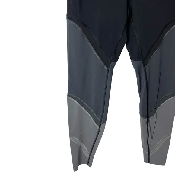 Lululemon Colour Me Ombré Tights Gray Obsidian Mesh Size 10 28” - Picture 5 of 9
